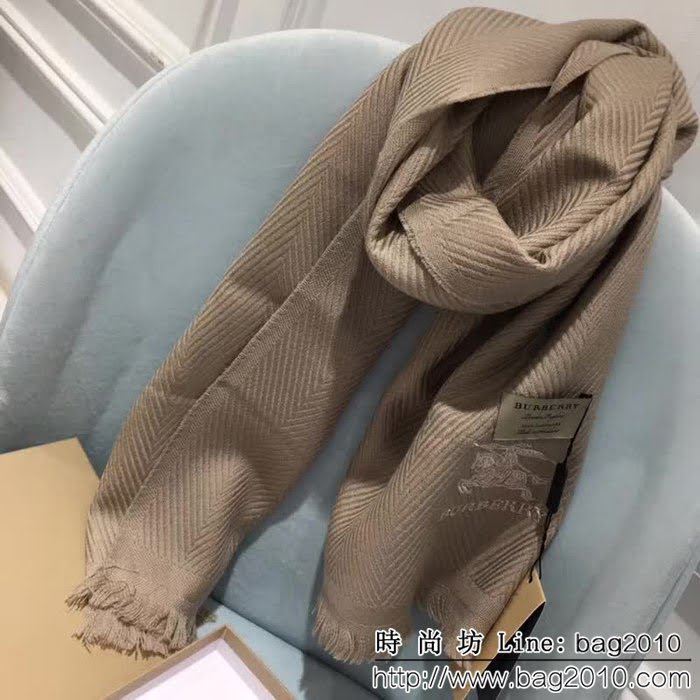 BURBERRY巴寶莉 經典男士爆款羊絨圍巾 LLWJ6983